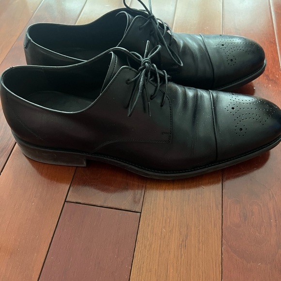 Salvatore Ferragamo lace up leather shoes size 10 - Picture 2 of 8